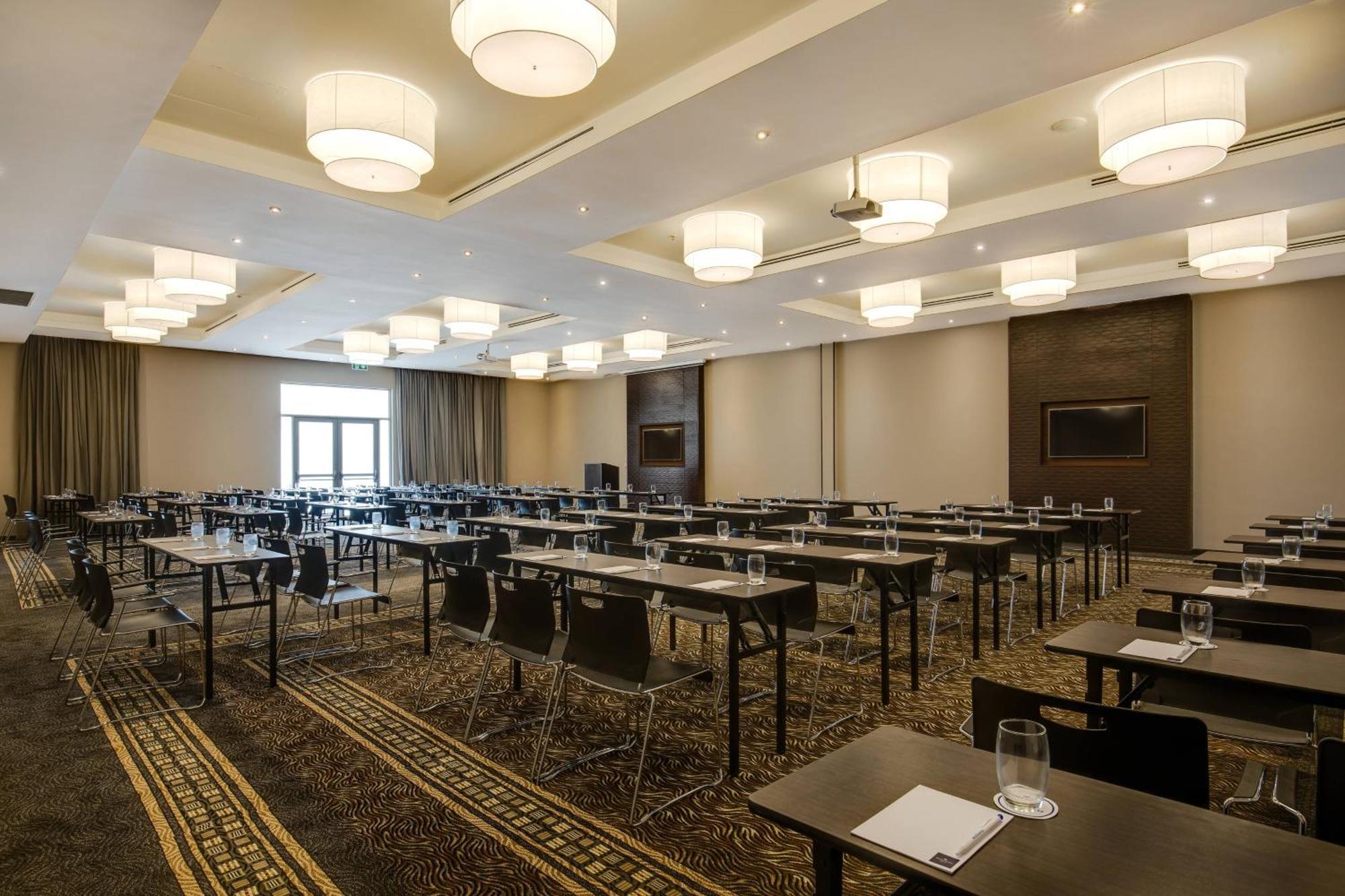 Protea Hotel By Marriott Owerri Select Екстер'єр фото