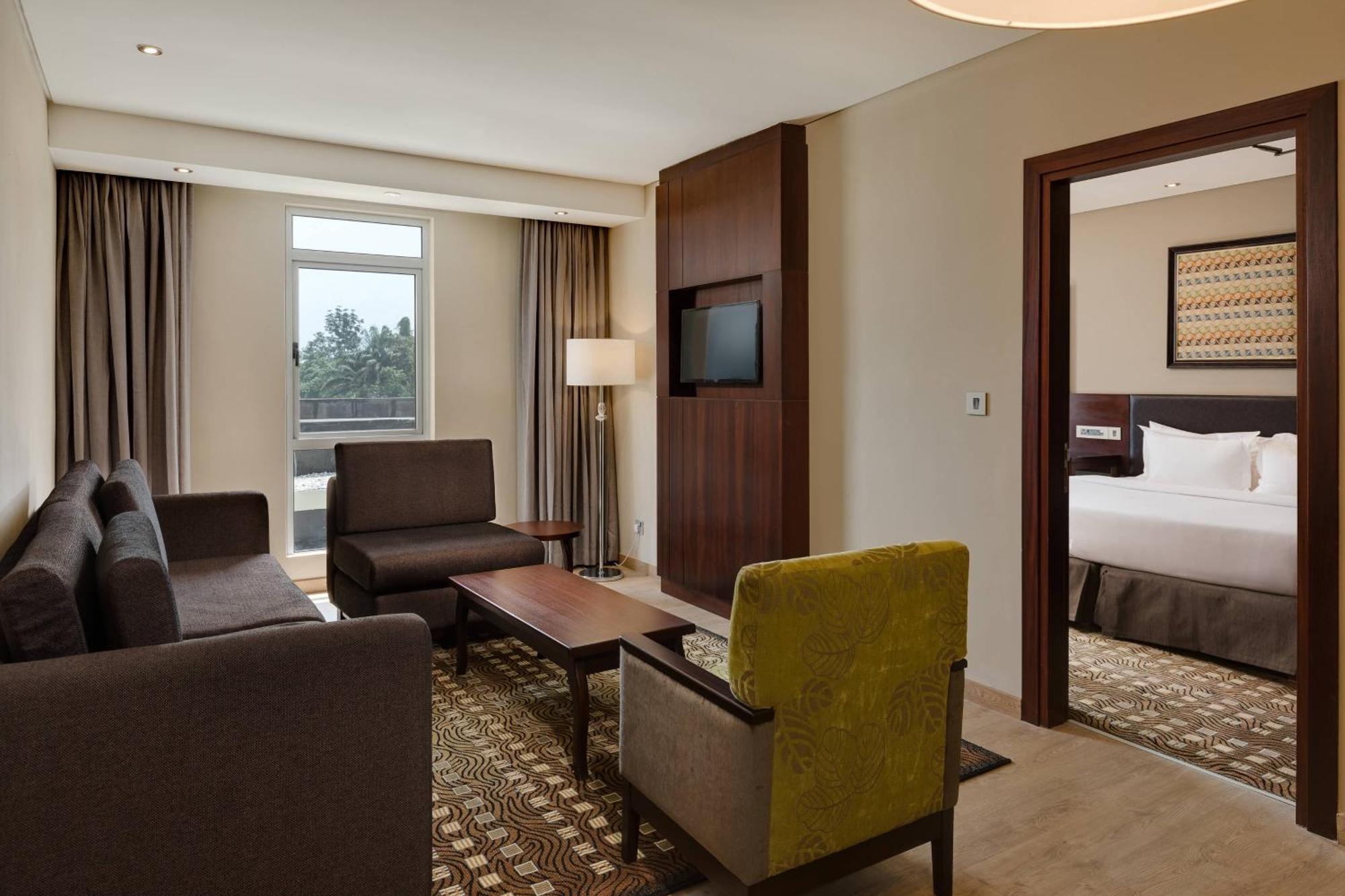 Protea Hotel By Marriott Owerri Select Екстер'єр фото
