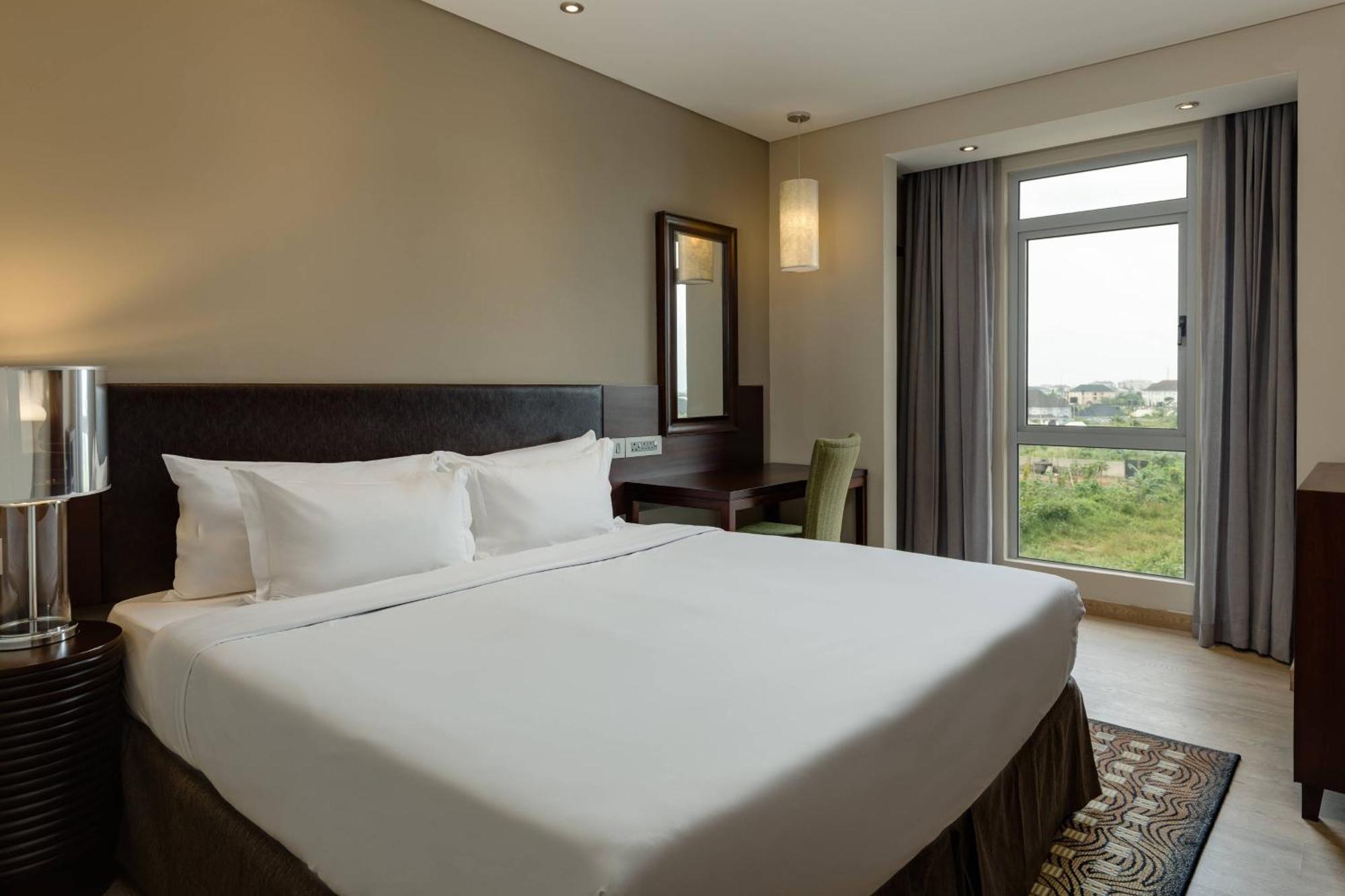 Protea Hotel By Marriott Owerri Select Екстер'єр фото